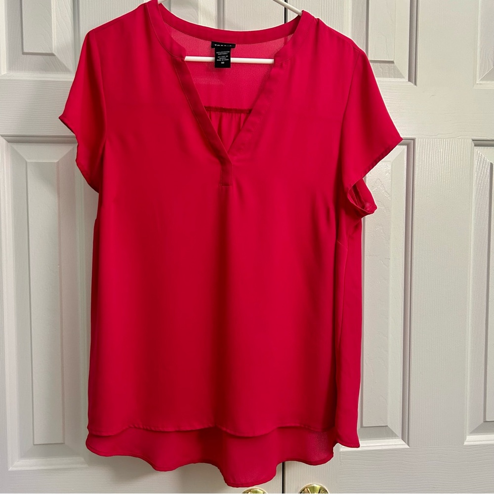 TORRID Hot Pink V-Neck Short Sleeve High/Low Women’s Top Size 00 (M/L)